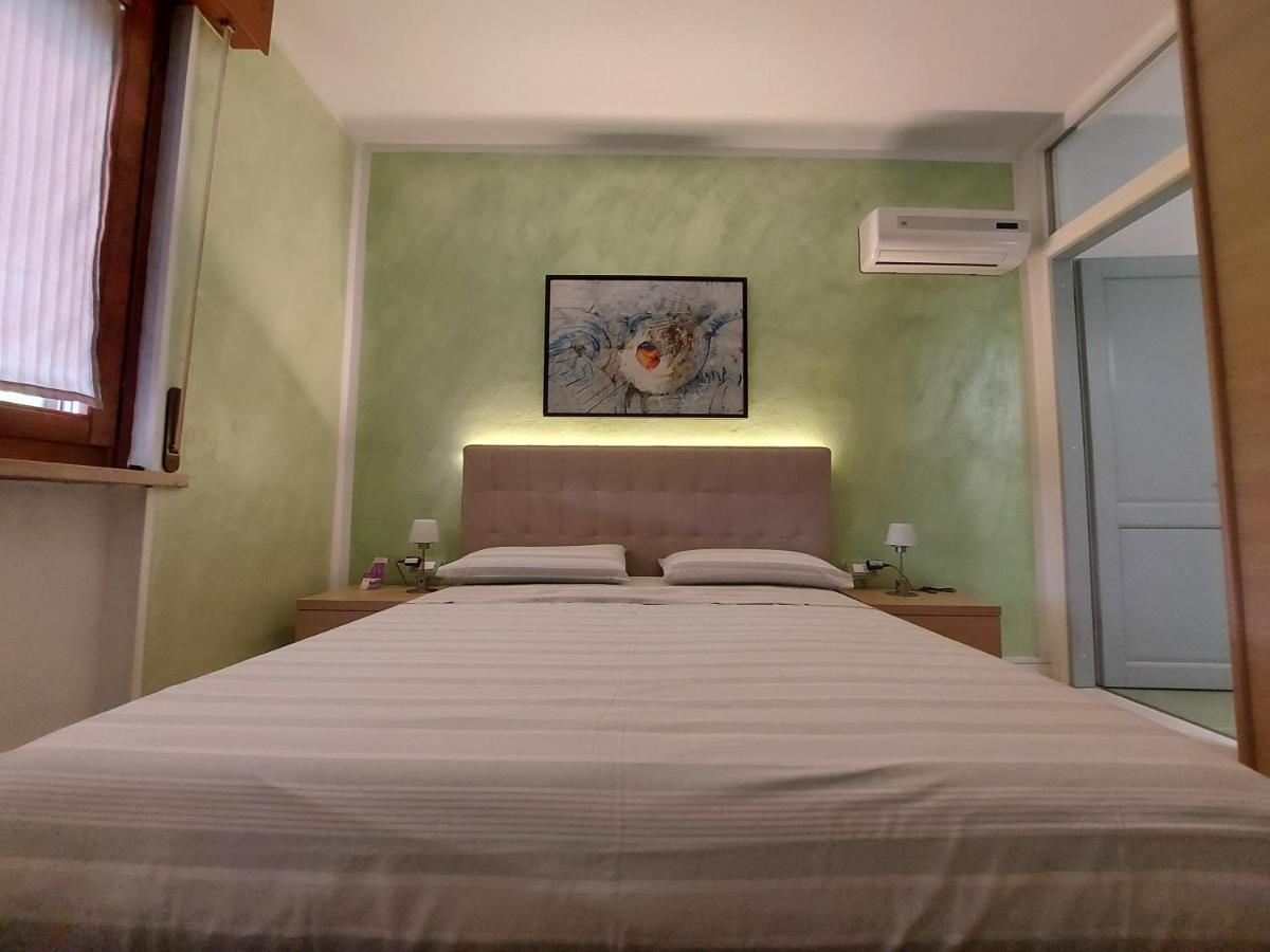 B&B Desenzano Desenzano del Garda Eksteriør bilde