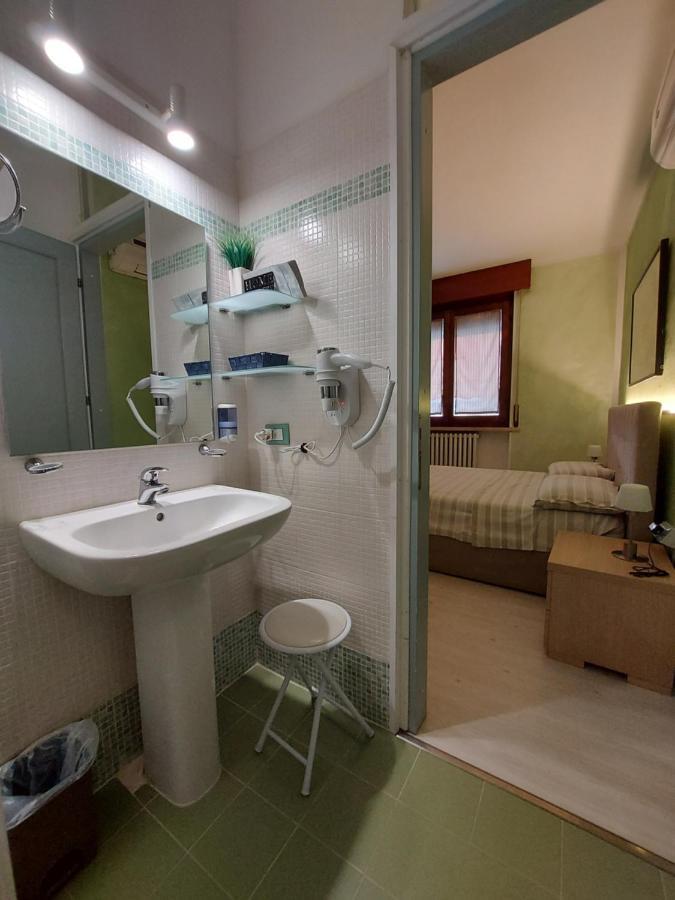 B&B Desenzano Desenzano del Garda Eksteriør bilde
